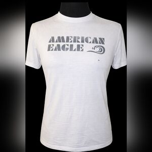American Eagle Outfitters White Graphic Tee
